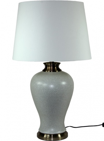 Лампа з абажуром